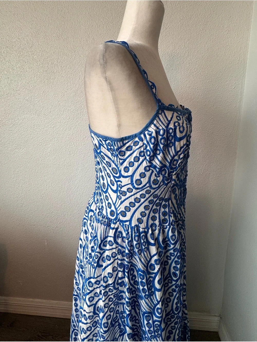 Zimmermann Eyelet Blue White Dress Ruffle Hem Cottagecore SZ 2 or S - Picture 10 of 16
